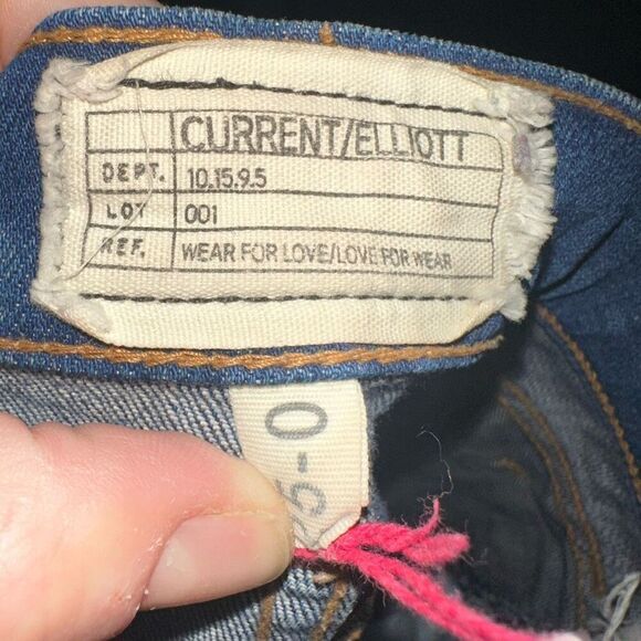 Current Elliot 25 The Stiletto designer luxe distressed jeans - Picture 3 of 5